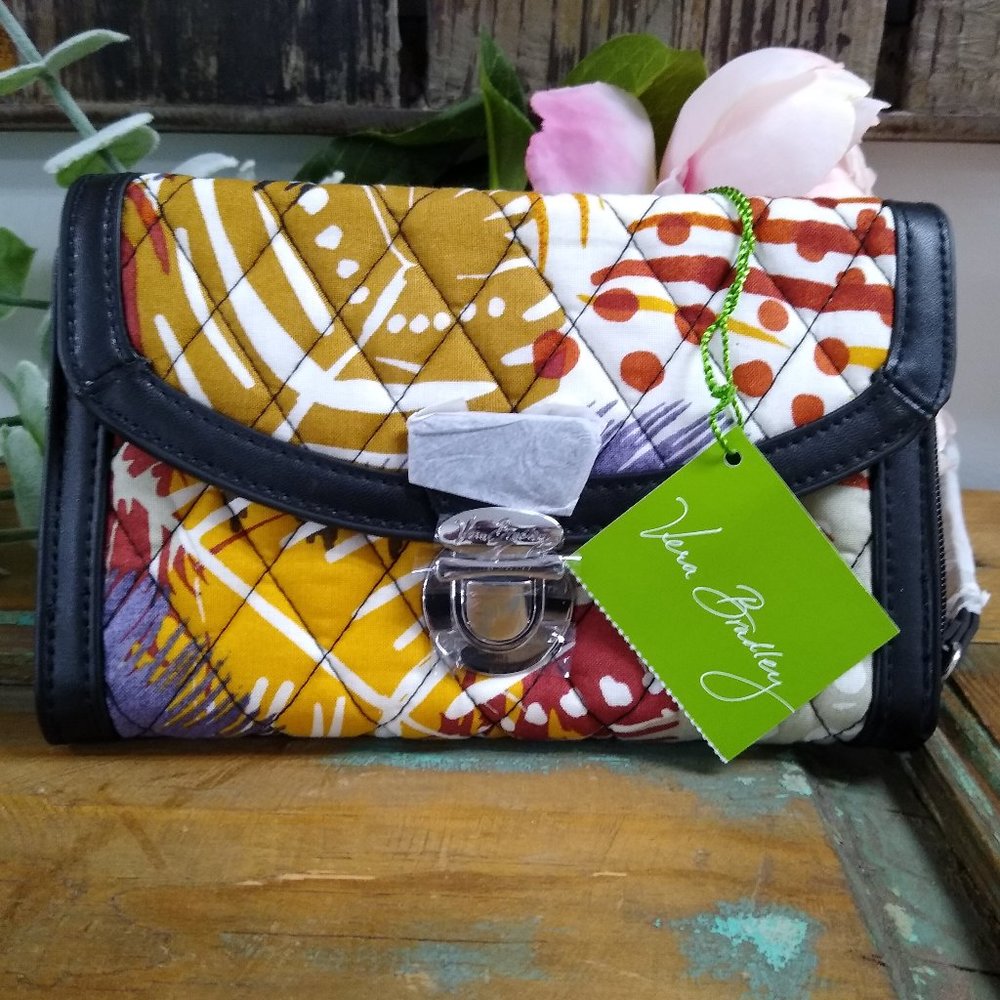 Vera Bradley Ultimate Wristlet NWT